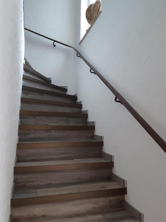 Ferienhaus Zum Hochstein Ettringen  Luaran gambar