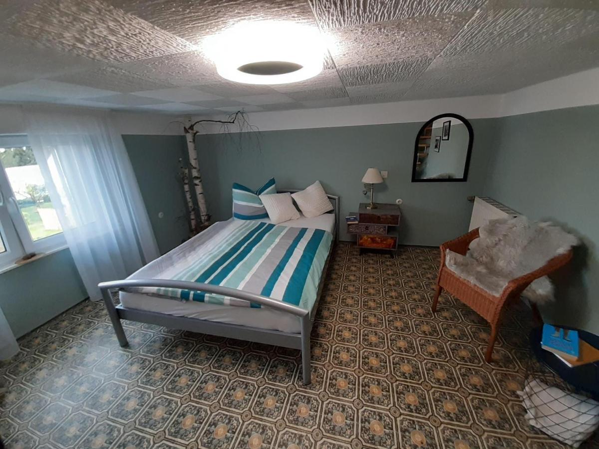 Ferienhaus Zum Hochstein Ettringen  Luaran gambar