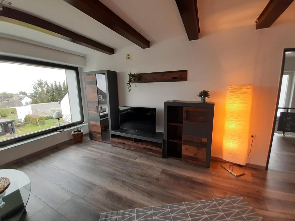 Ferienhaus Zum Hochstein Ettringen  Luaran gambar