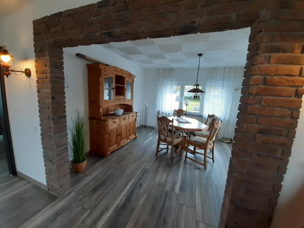 Ferienhaus Zum Hochstein Ettringen  Luaran gambar
